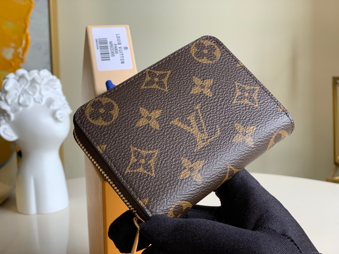 Louis Vuitton Monogram Clutch 11cm Brown