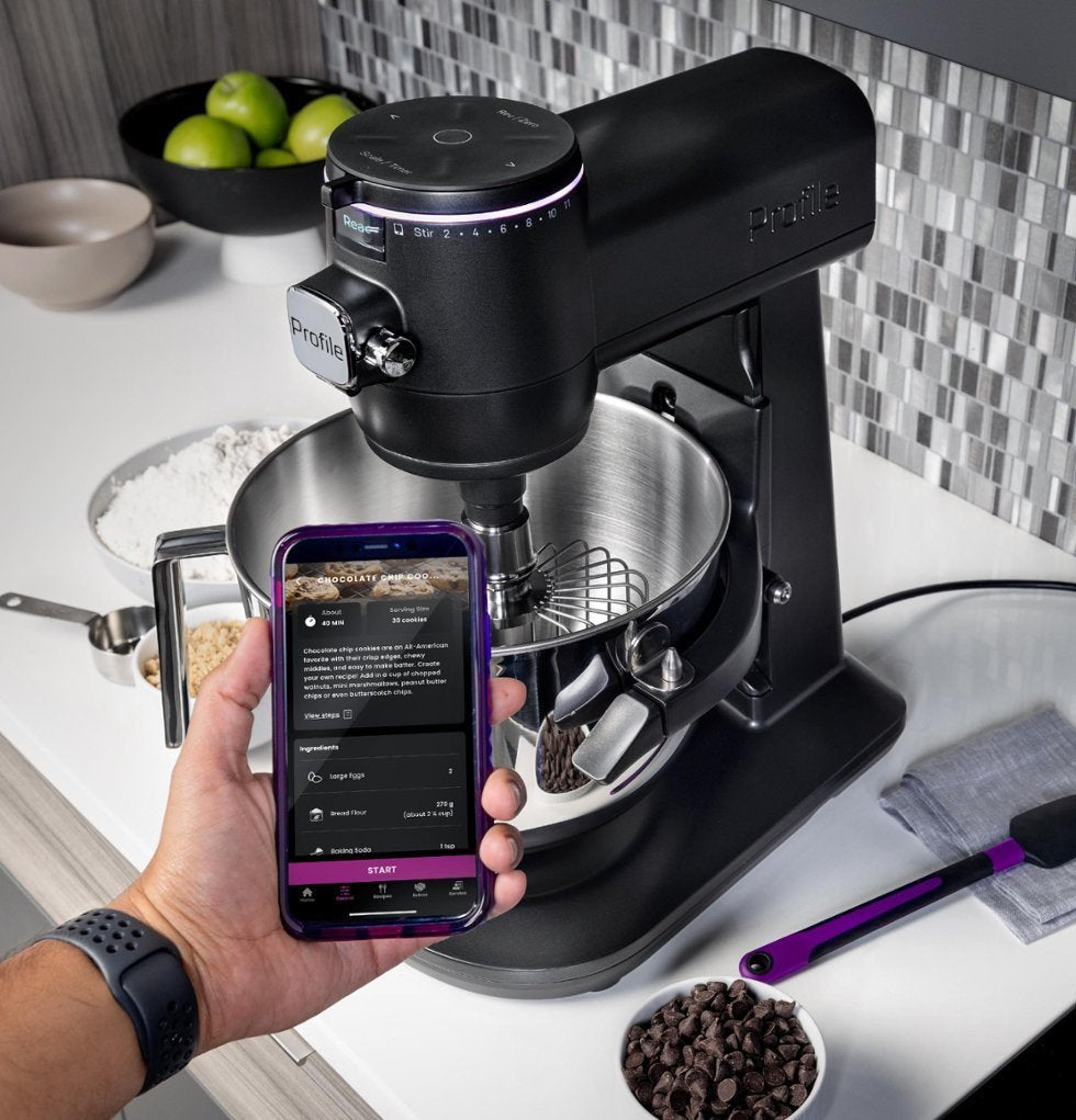 GE Profile - 7 Quart Bowl- Smart Stand Mixer with Auto Sense - Carbon Black