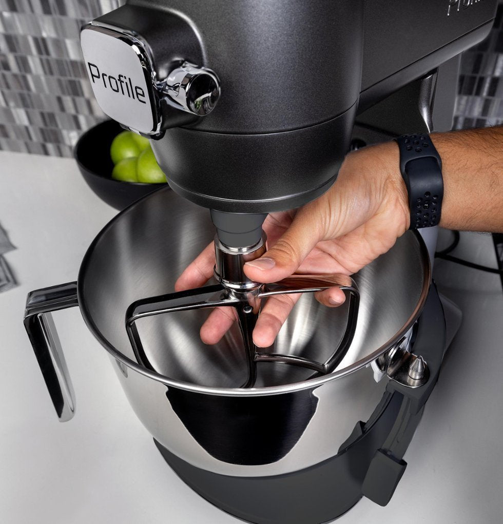 GE Profile - 7 Quart Bowl- Smart Stand Mixer with Auto Sense - Carbon Black