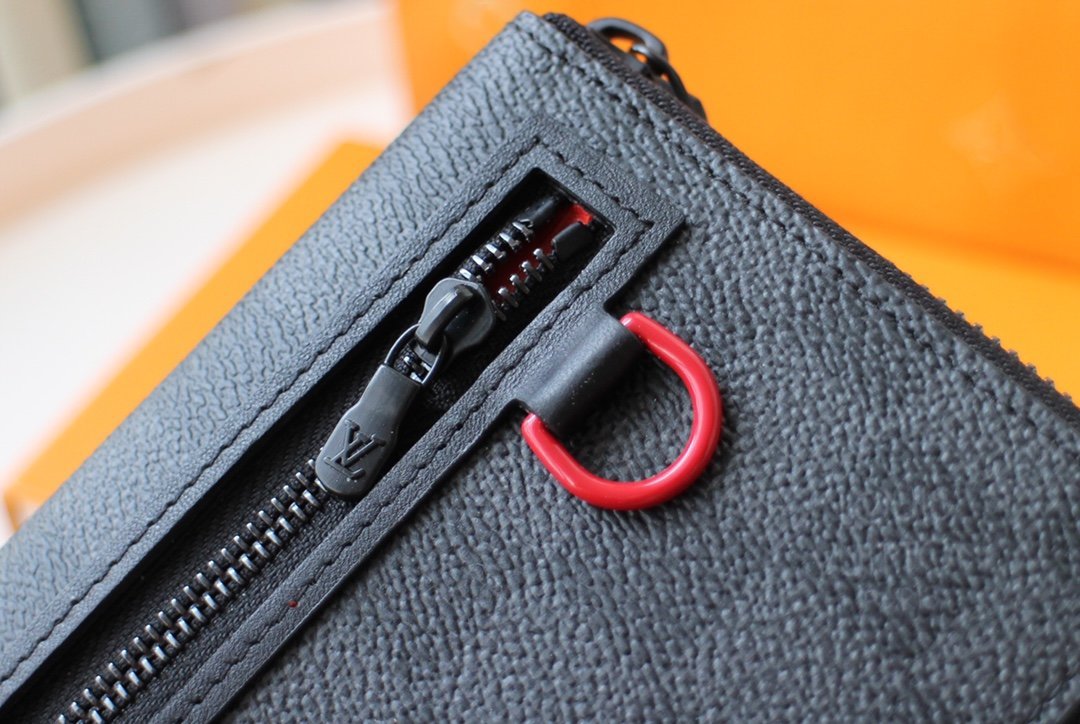Louis Vuitton Daimer Graphite Black