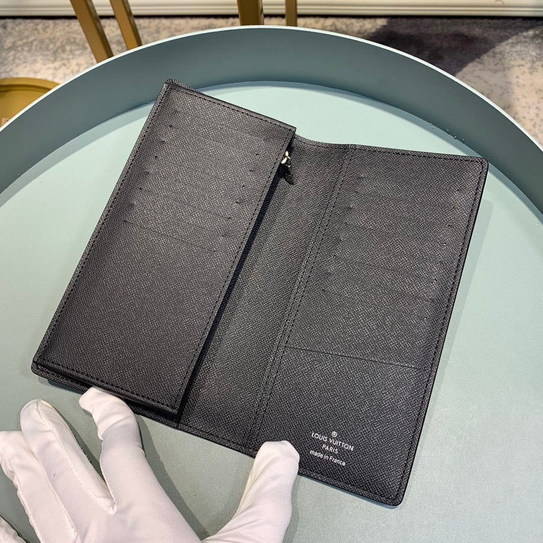 Louis Vuitton Monogram Wallet 10cm Black