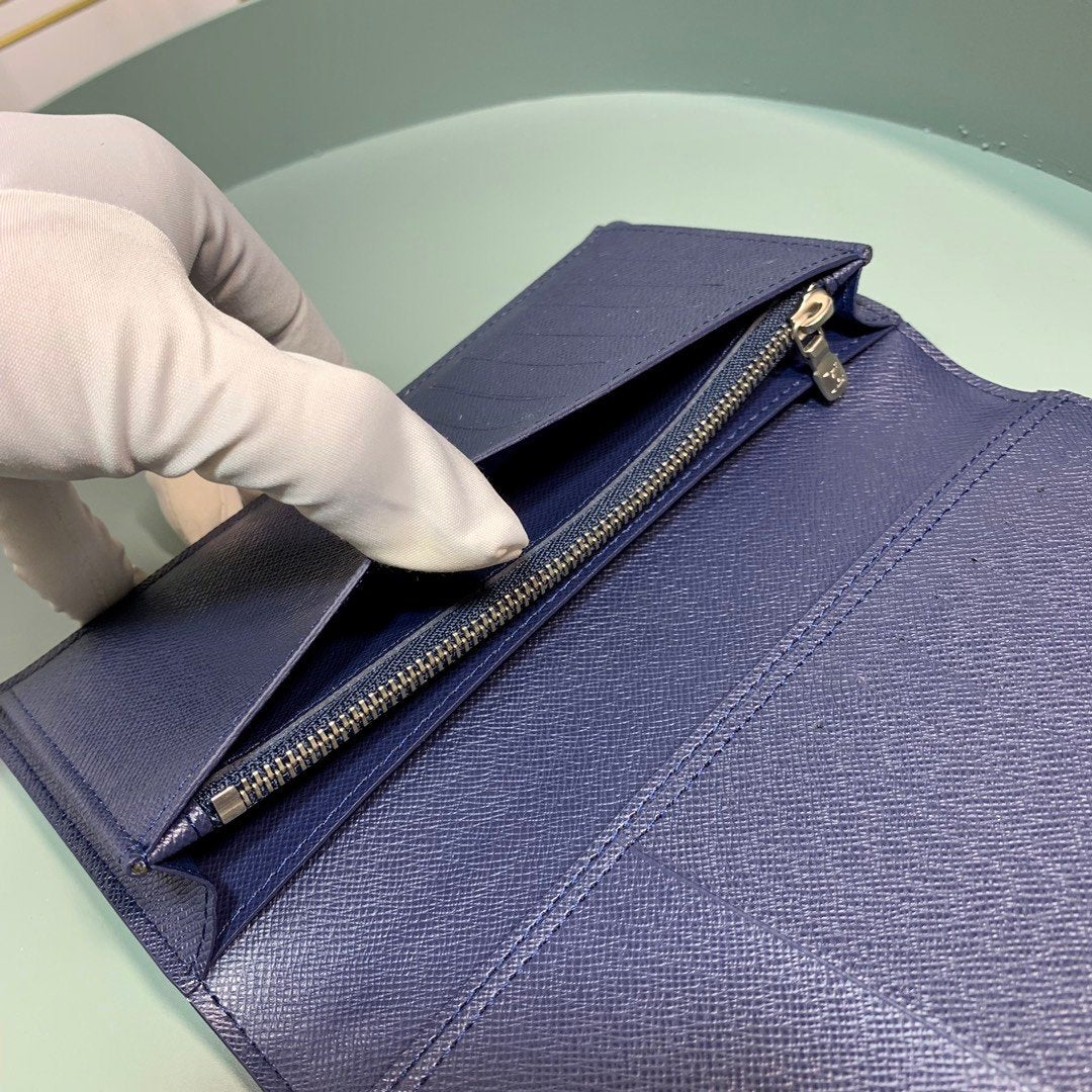 Louis Vuitton Monogram Wallet 10cm Blue