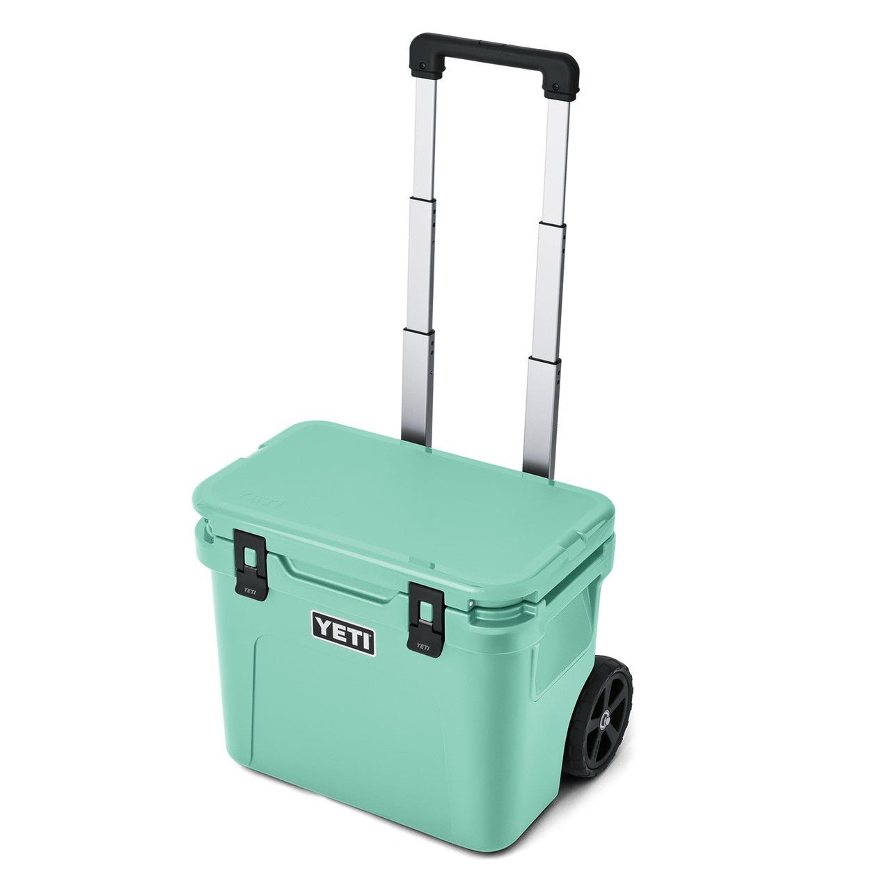 Roadie 32 Wheeled Cooler