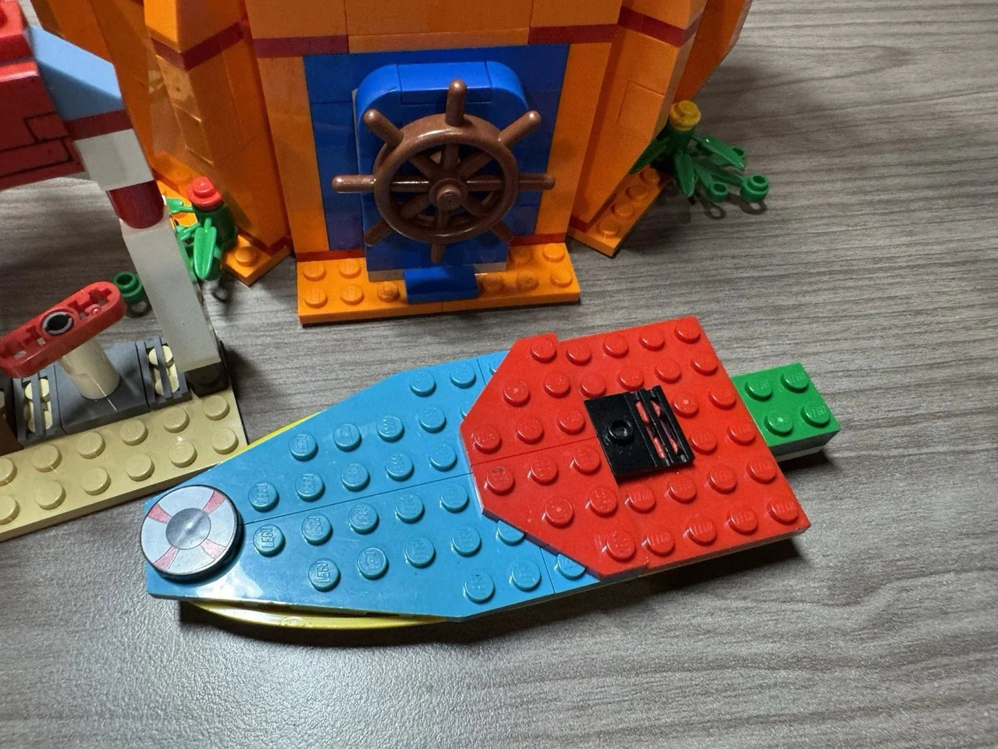 LEGO SpongeBob SquarePants USED LOT 3833 3834 3815 3816 3817 Bikini Bottom